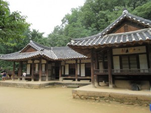 KoreanVillage1