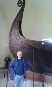 Oslo.12.VikingDaveWithVikingShip